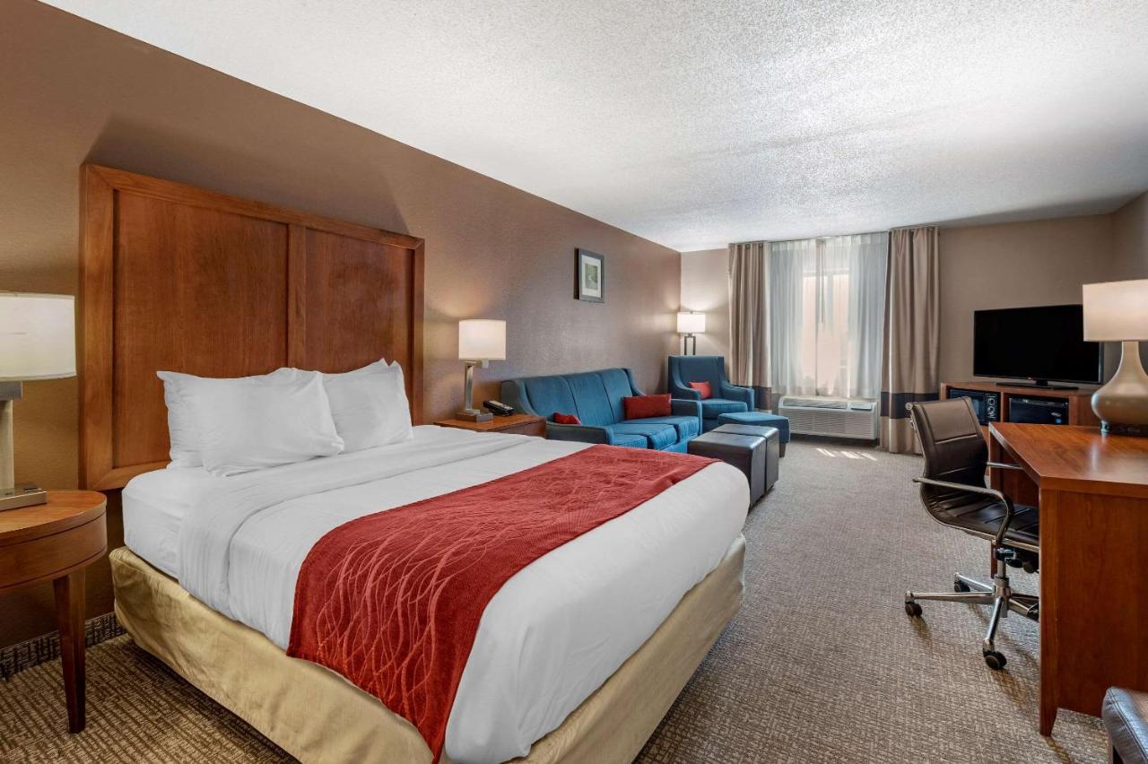 Comfort Inn & Suites Лоренсберг Экстерьер фото